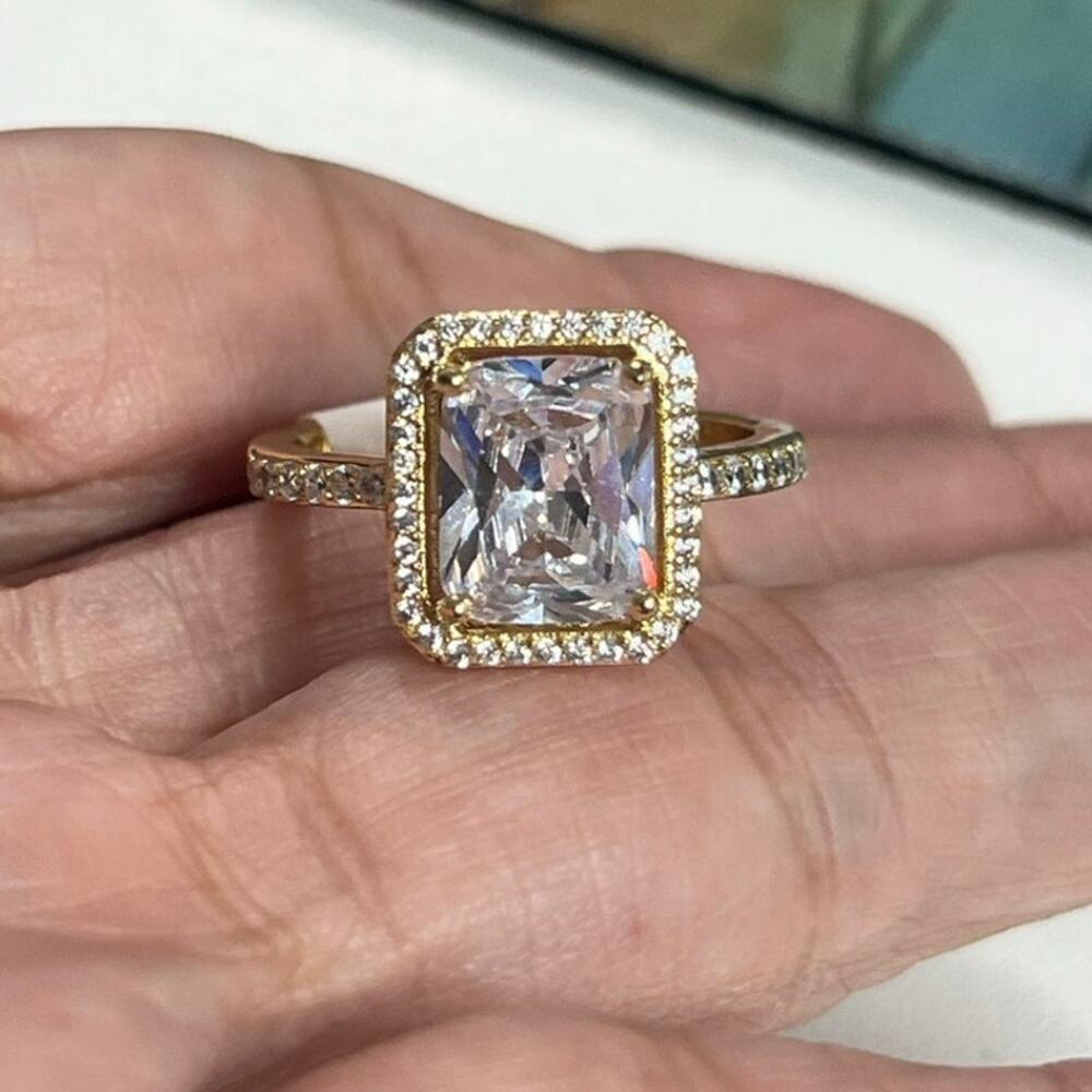 Women’s Gold Filled Brass CZ Cocktail Ring Emerald Cut Halo Statement Ring Sz8